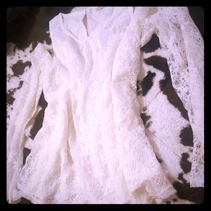 NWT Hollister White Cold Shoulder Lace Top